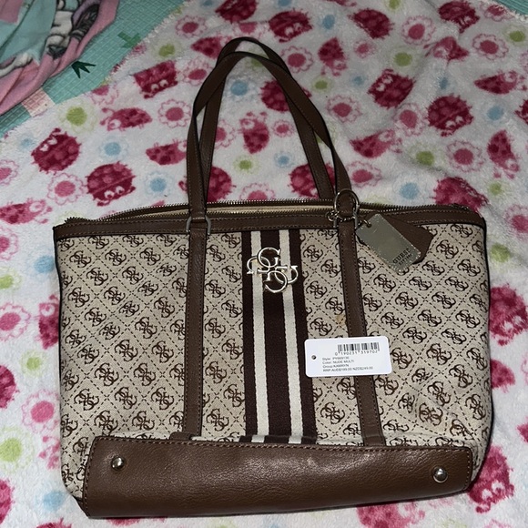 Vintage Guess shoulder Bag - Picture 6 of 7